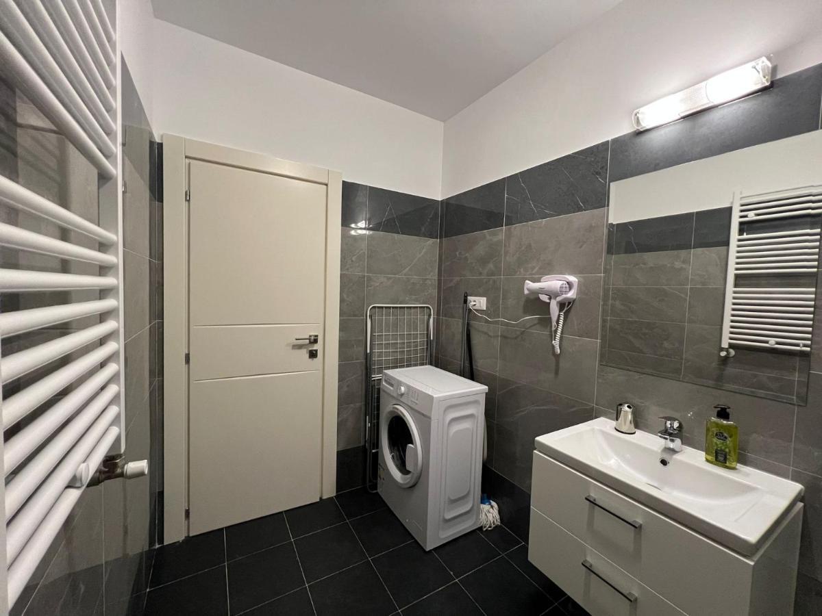 Perfect Host Palas Centru Apartment Iasi Ngoại thất bức ảnh
