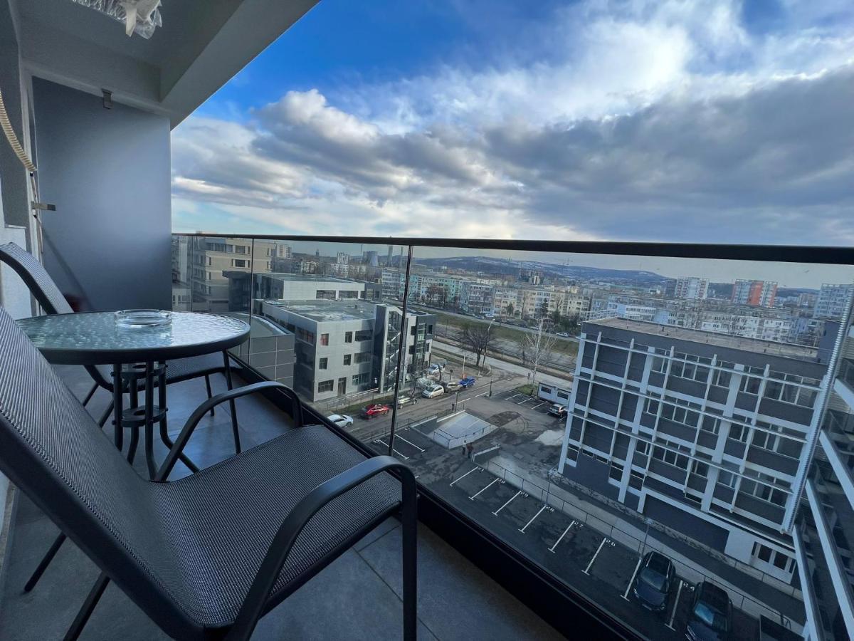 Perfect Host Palas Centru Apartment Iasi Ngoại thất bức ảnh