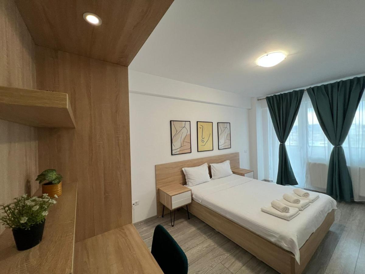 Perfect Host Palas Centru Apartment Iasi Ngoại thất bức ảnh