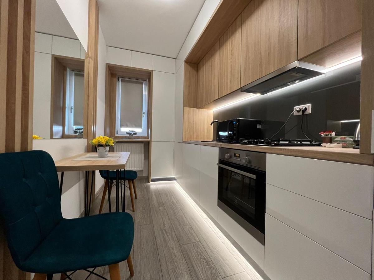 Perfect Host Palas Centru Apartment Iasi Ngoại thất bức ảnh