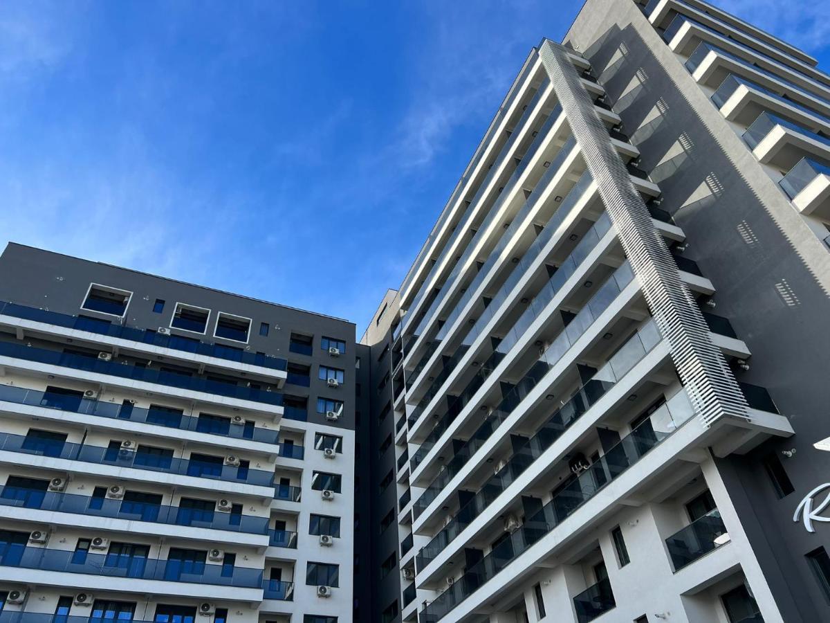 Perfect Host Palas Centru Apartment Iasi Ngoại thất bức ảnh