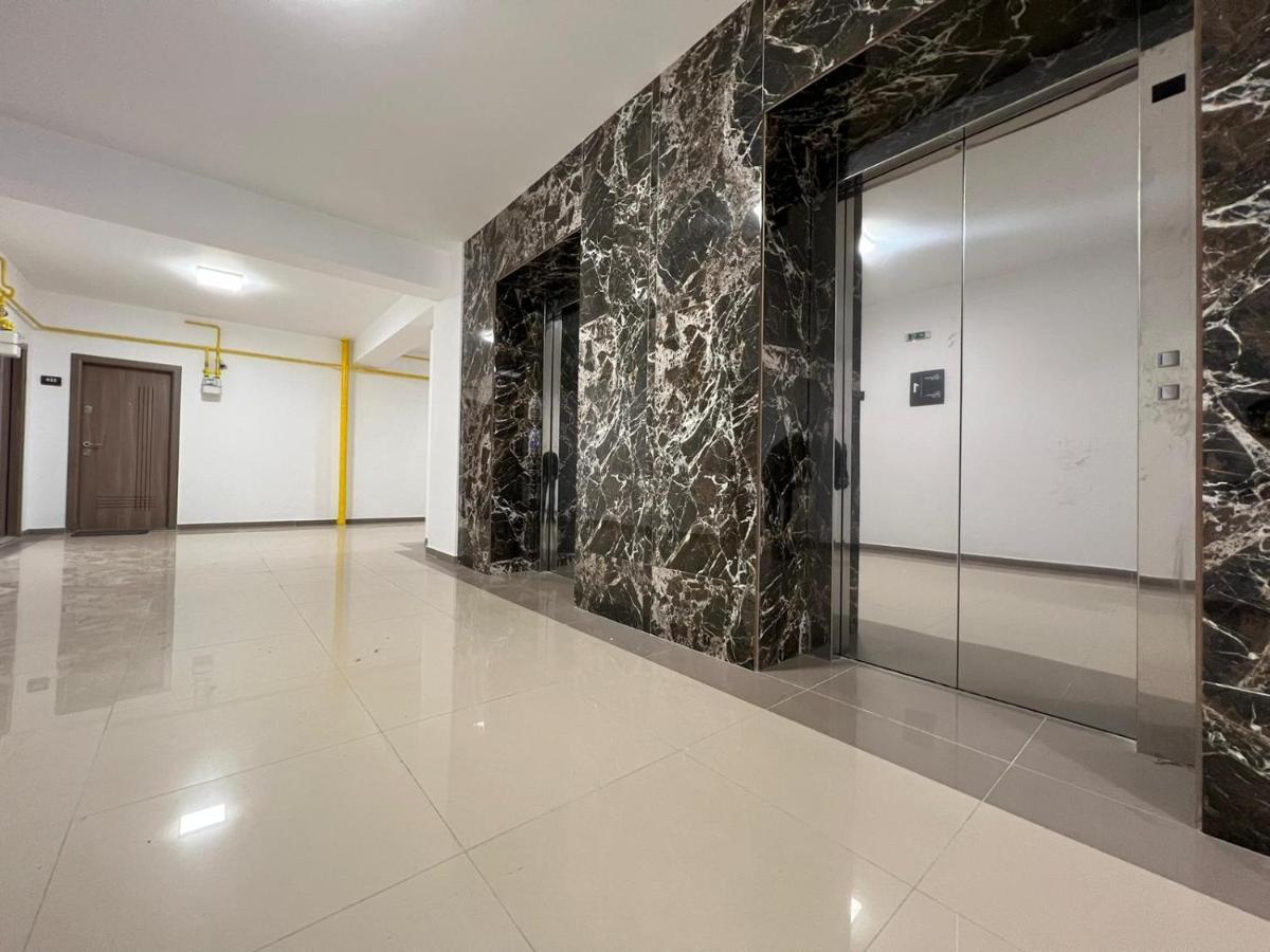 Perfect Host Palas Centru Apartment Iasi Ngoại thất bức ảnh